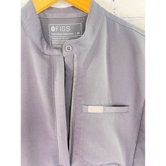 FIGS Technical Collection Graphite Gray Mandarin Collar Scrub Top Womens XS - Picture 3 of 15